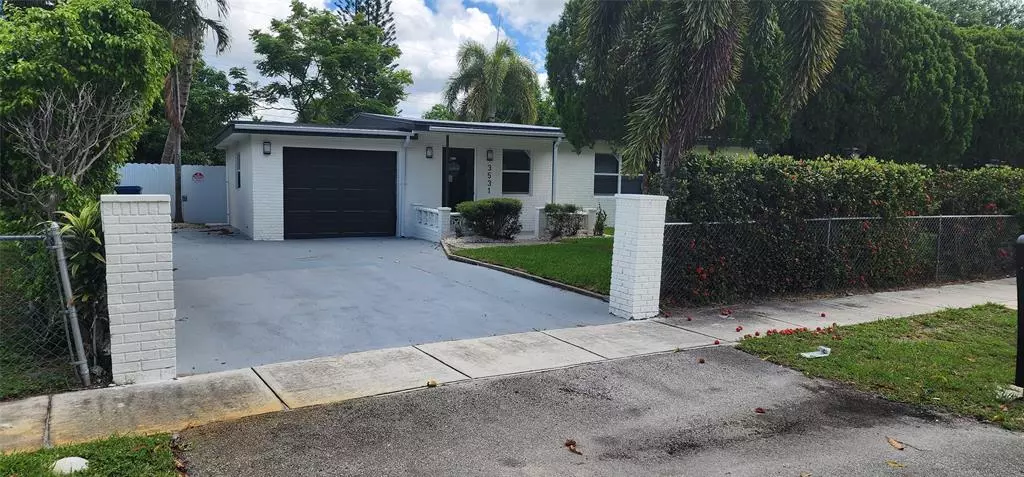 3531 NW 1st Ct, Lauderhill, FL 33311