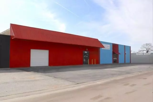 Grand Prairie, TX 75051,711 W Jefferson Street
