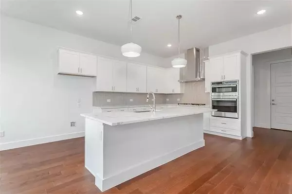 Richardson, TX 75081,928 Banyan Tree Lane