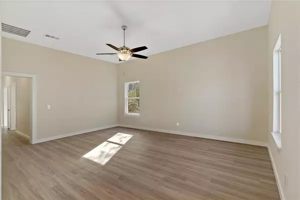 Paris, TX 75460,1350 FITZHUGH NE