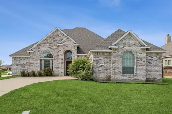 6602 Orange Blossom Drive, Midlothian, TX 76065