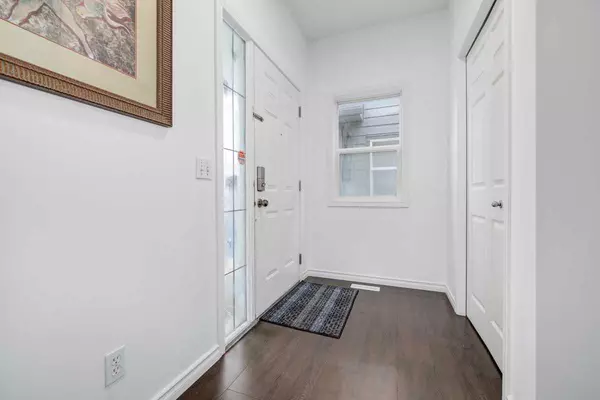Calgary, AB T3J 5G2,61 Saddlecrest PL NE