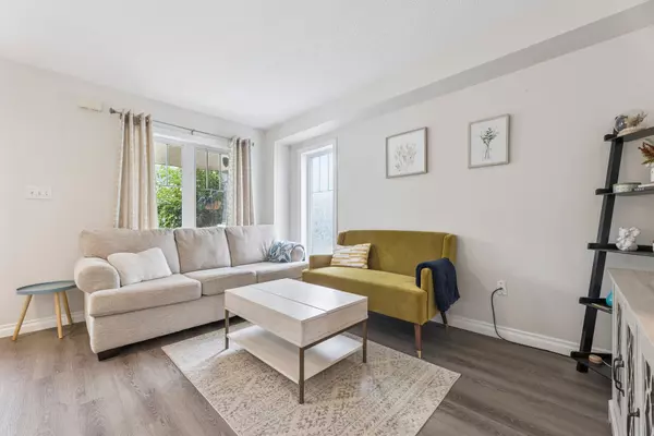 Whitby, ON L1R 3E7,27 Haverhill CRES