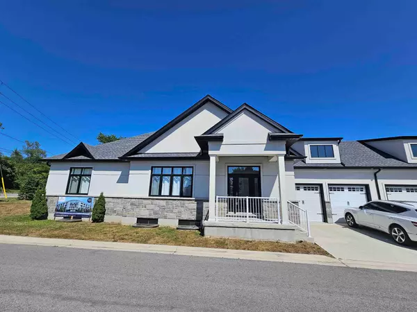 Niagara Falls, ON L2J 0B8,7472 MOUNTAIN RD #1