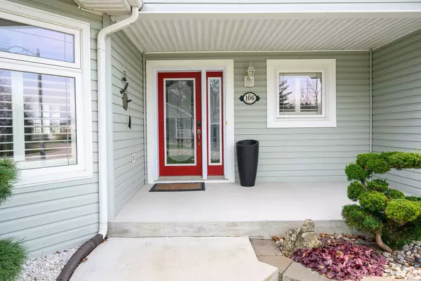 Hamilton, ON L8B 1A5,106 Bushmill CIR