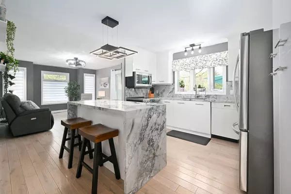 Hamilton, ON L8B 1A5,106 Bushmill CIR
