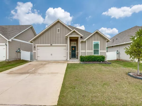 9004 Huxley Drive, Providence Village, TX 76227
