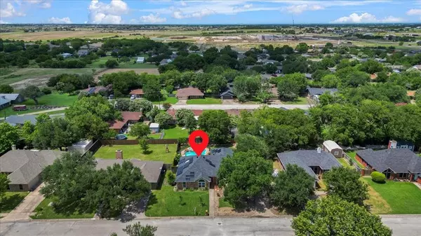 Krum, TX 76249,315 Woodlawn Street