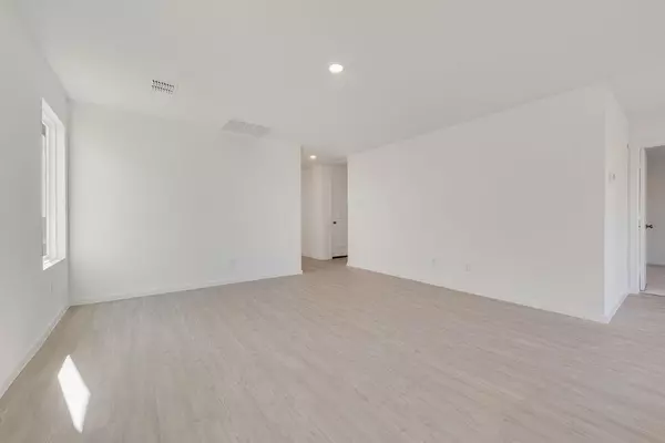 Sherman, TX 75092,305 Woodbridge Lane