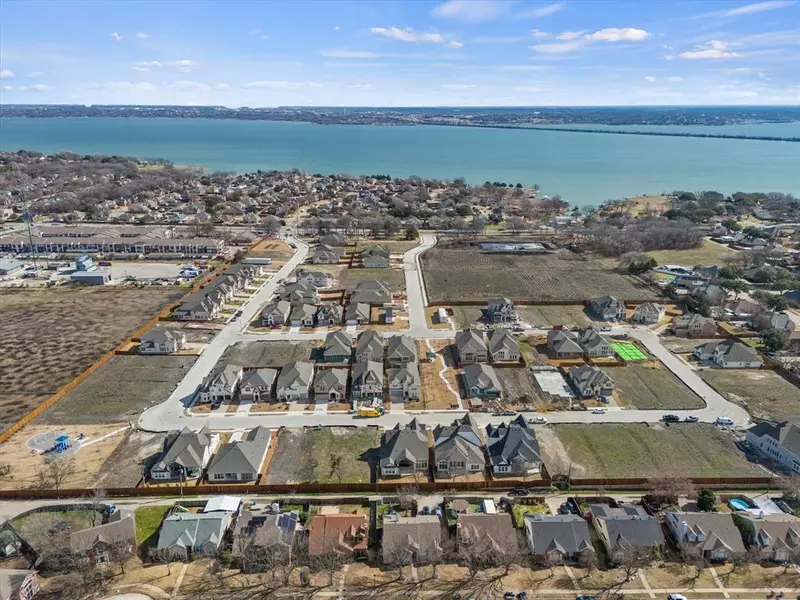 3917 Windmere Drive, Rowlett, TX 75088