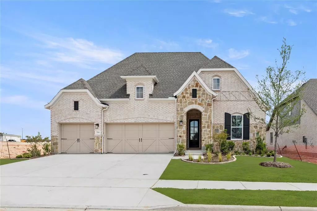 Mckinney, TX 75071,7216 Oak Knoll Place