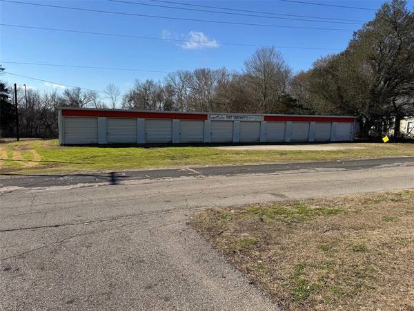 601 W Frank Street, Grand Saline, TX 75140