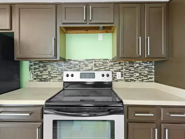 Arlington, TX 76006,2311 Basil Drive #C202
