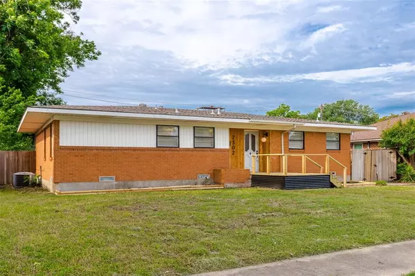 2302 Mockingbird Lane, Garland, TX 75042