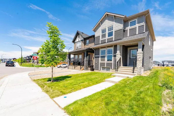 Calgary, AB T2X 4T5,124 Legacy Glen PL Southeast