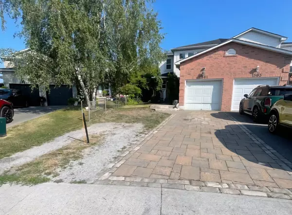 1501 Connery CRES, Oshawa, ON L1J 8E6