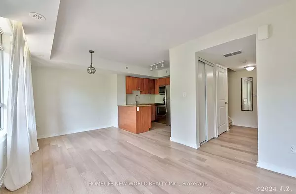 Toronto E11, ON M1B 0C4,90 Orchid Place DR #307