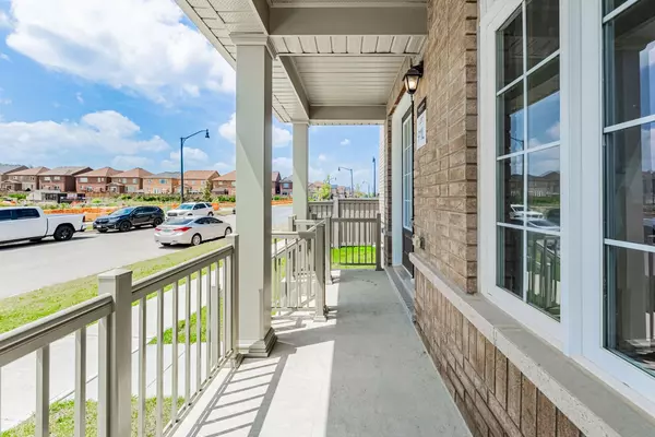 Brampton, ON L7A 4W5,333 Robert Parkinson DR