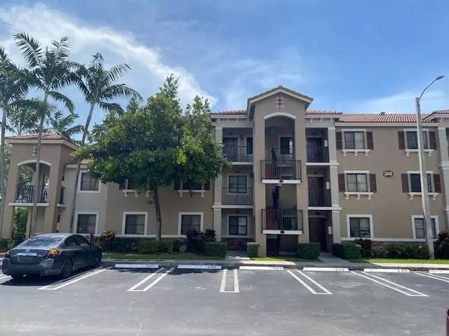 22921 SW 88th Pl #201, Cutler Bay, FL 33190