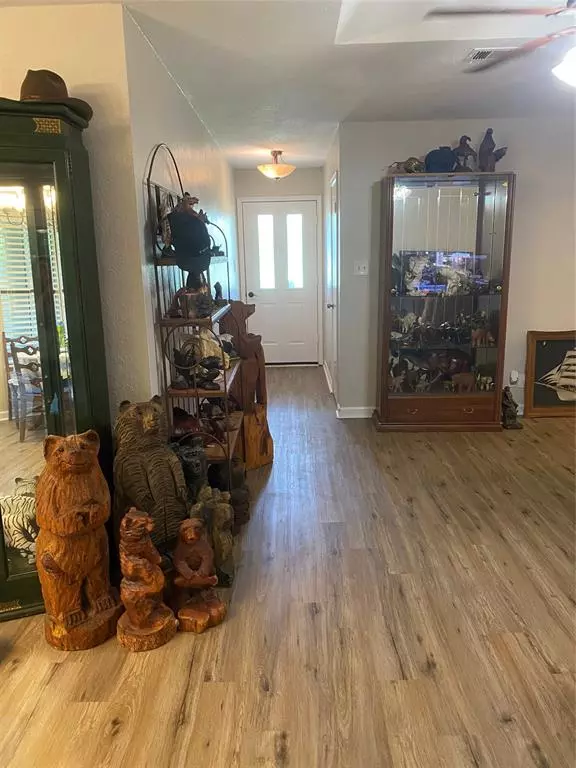 Glen Rose, TX 76043,600 E Elm Street