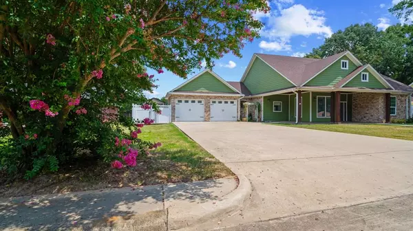 2105 Micah Drive, Mount Pleasant, TX 75455