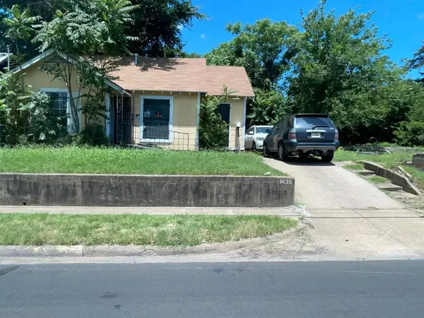 1637 Elsie Faye Heggins Street, Dallas, TX 75215