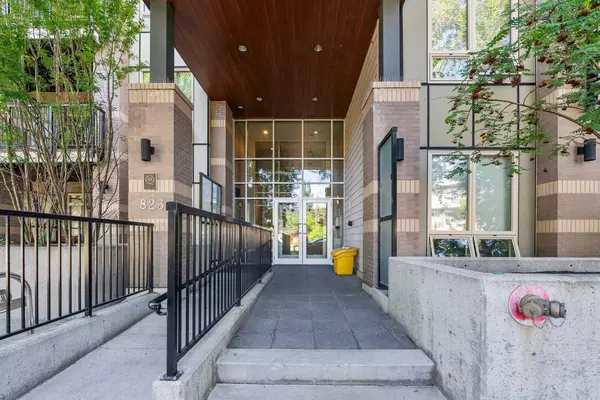 Calgary, AB T2N0R5,823 5 AVE NW #225