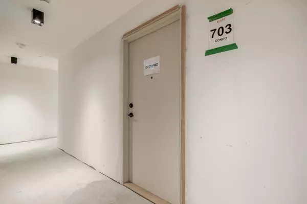 Toronto E02, ON M4L 0B7,1050 Eastern AVE #703