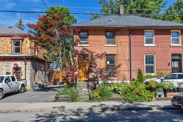 54 Wellington ST, Kingston, ON K7L 3C3