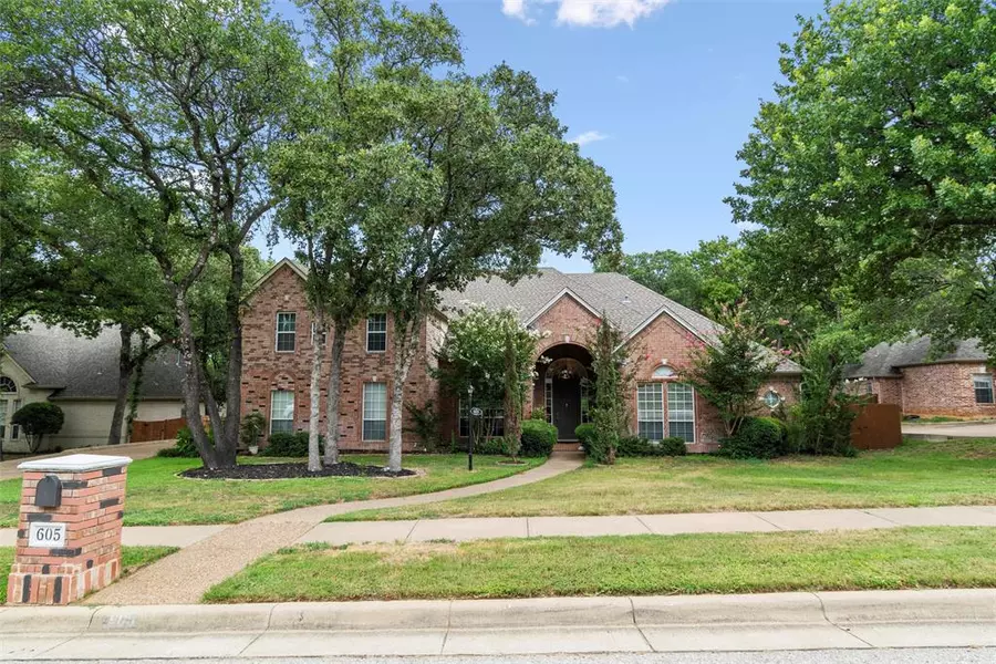 605 Royal Lane, Southlake, TX 76092