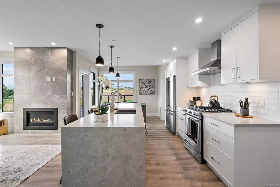 2520 Hackett Cres #309, Central Saanich, BC V8M 0B9