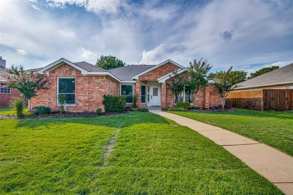Rowlett, TX 75089,7301 Dartmouth Drive