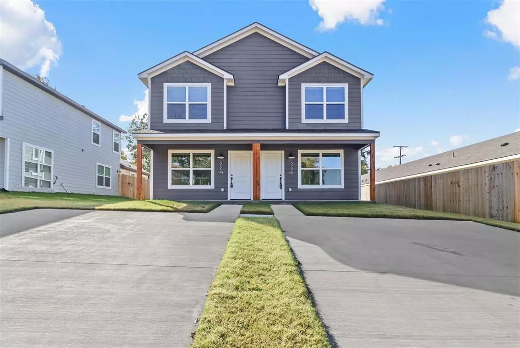Denison, TX 75020,224 W Bond Street #224