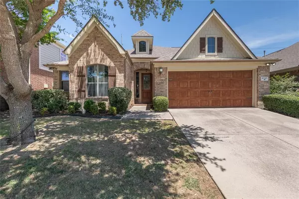 2727 Wrangler Lane, Sachse, TX 75048