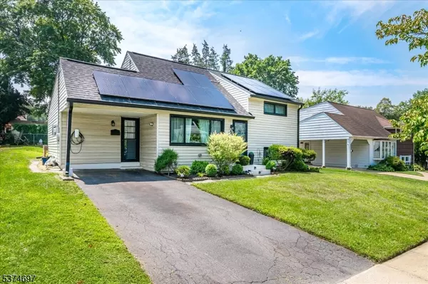 East Brunswick Twp., NJ 08816,16 Shetland Rd