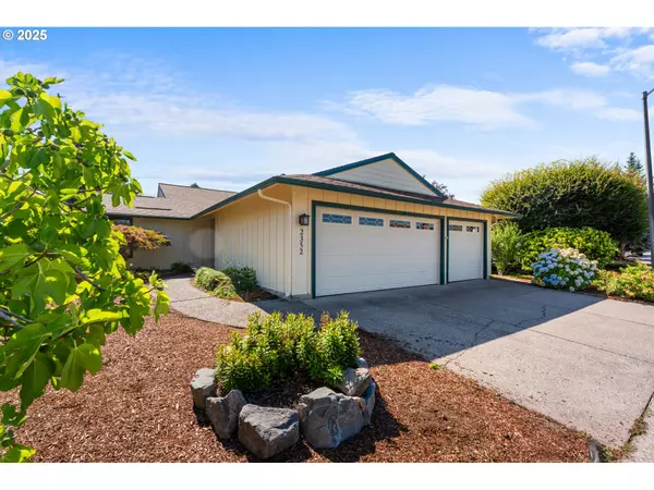 2352 NE 151ST AVE, Portland, OR 97230