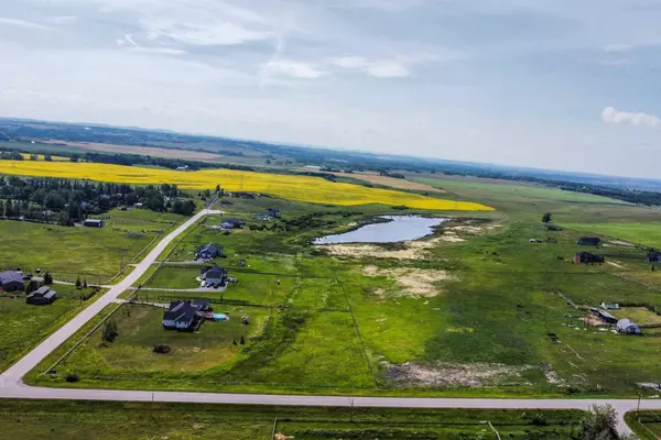 80 ST East, Rural Foothills County, AB T1S 3W7