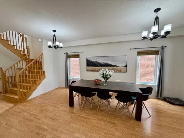 Bradford West Gwillimbury, ON L3Z 0P4,168 Aishford RD