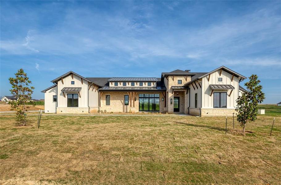 12507 Bella Crossing Drive, Fort Worth, TX 76126