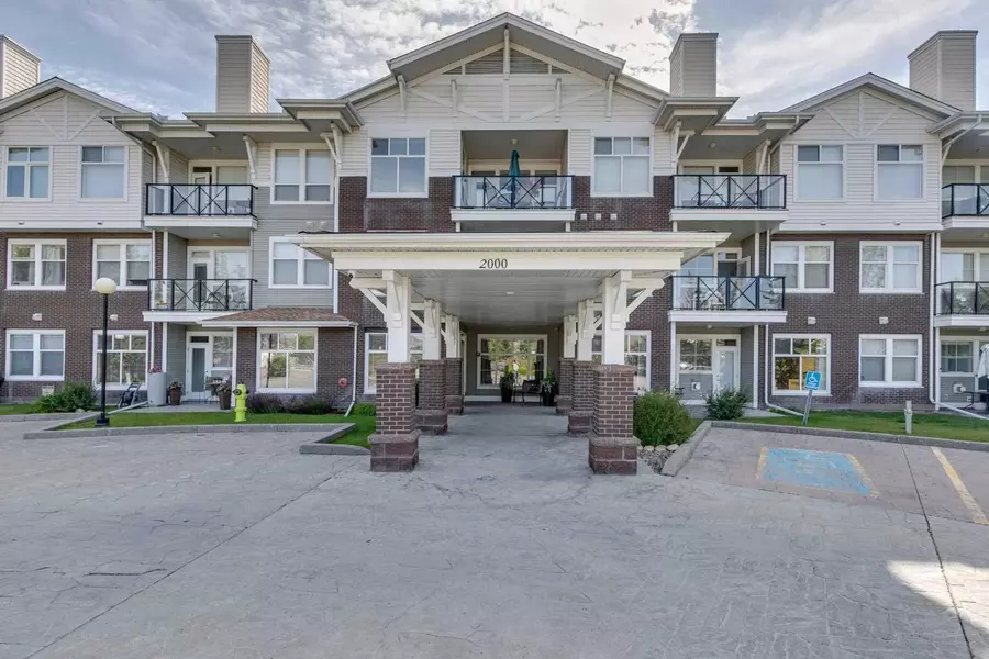 1010 Arbour Lake RD NW #2125, Calgary, AB T3G 4Y8