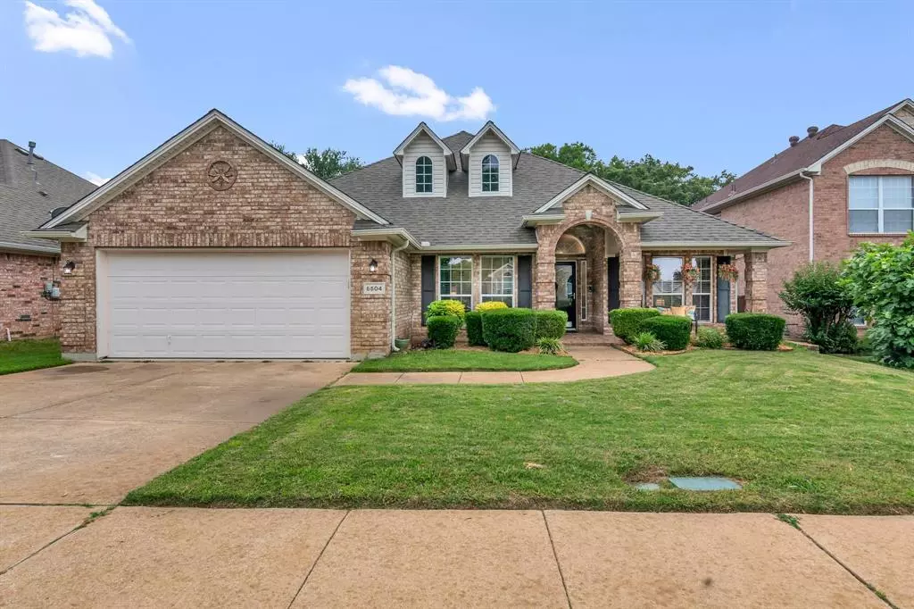 Arlington, TX 76001,6504 Bluebird Drive