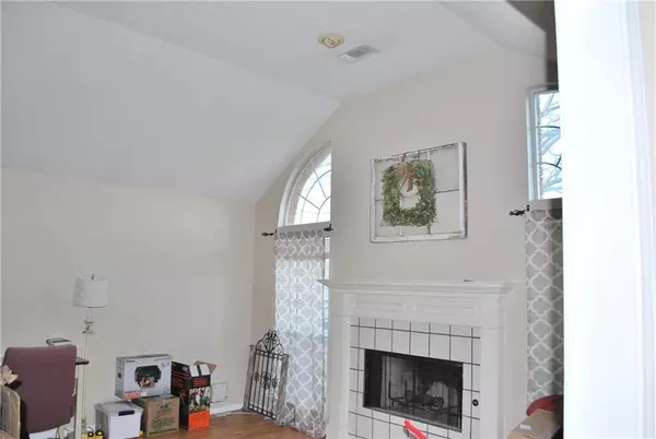 Denton, TX 76207,2633 Bauer Drive