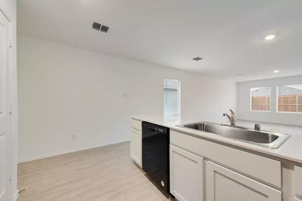 Crandall, TX 75114,4310 Grovewood Place