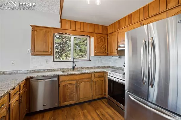 Lake George, CO 80827,39609 Highway 24