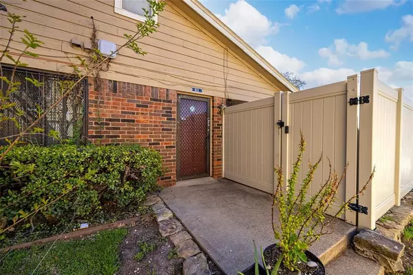 2240 Tarpley Road #81, Carrollton, TX 75006