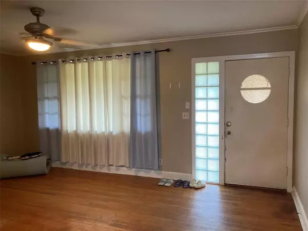 Shreveport, LA 71105,233 Charles Avenue