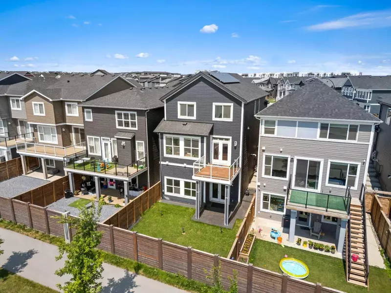 656 Seton CIR SE, Calgary, AB T3M 3C6