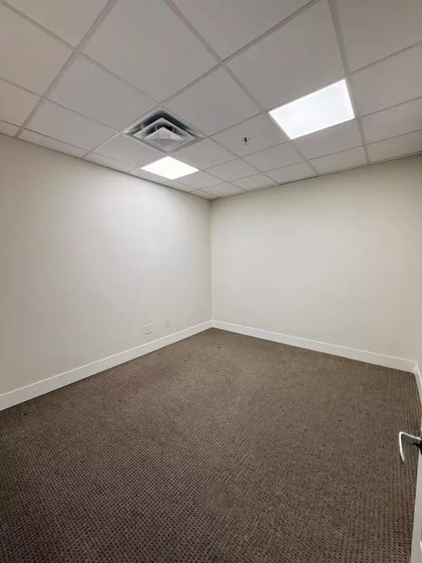 Calgary, AB T3J 1W5,4310 104 AVE NE #3226, 3230