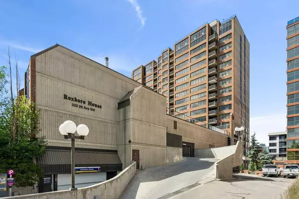 Calgary, AB T2S 2T3,330 26 AVE SW #303
