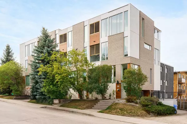 1712 19 AVE SW, Calgary, AB T2T 5N4